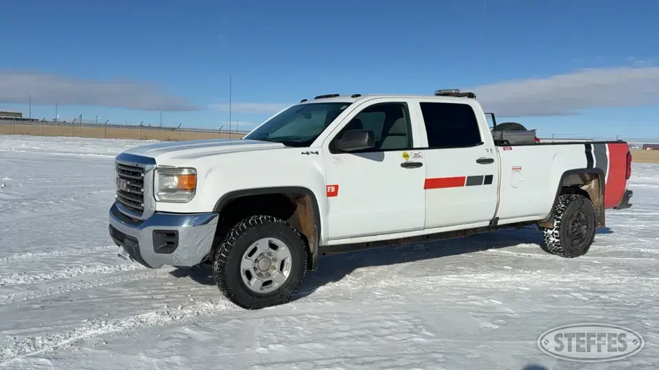 2016 GMC Sierra 2500HD 3 Quarter Ton Pickup
