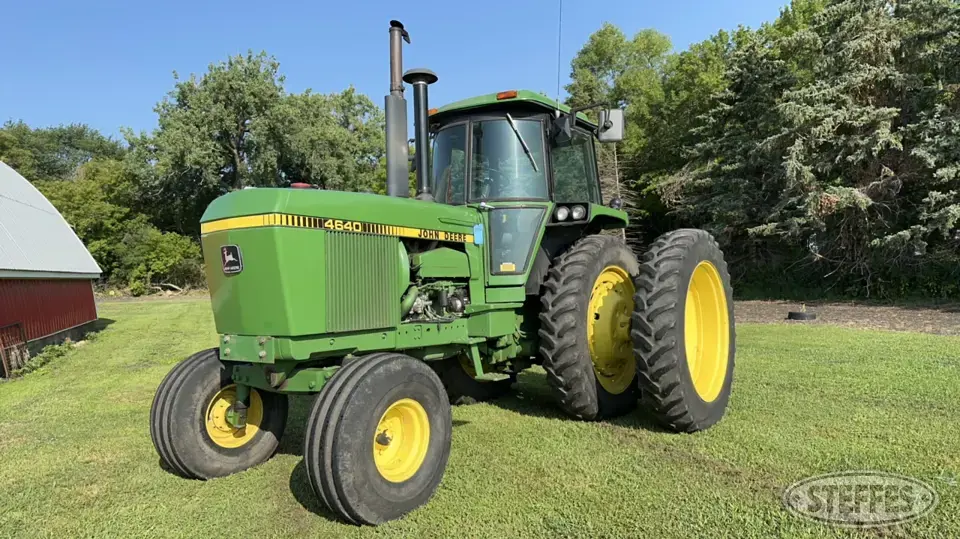 1981 John Deere 4640 2WD Tractor