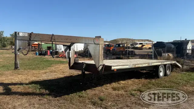 1995 V-Trailer Mfg.