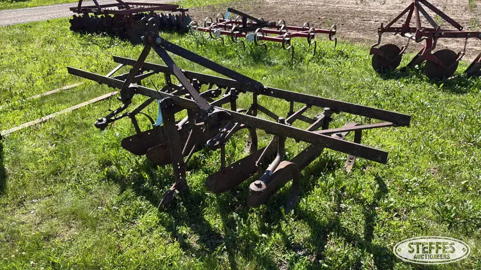 Ferguson S-K020 Row Crop Cultivator