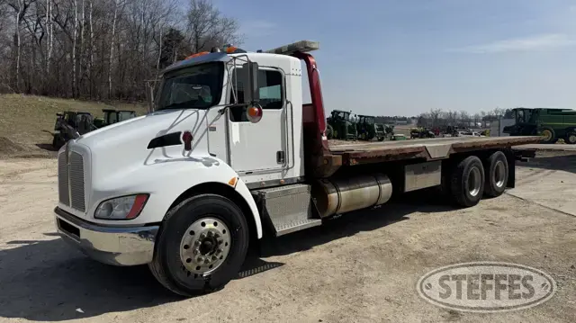 2009 Kenworth T370