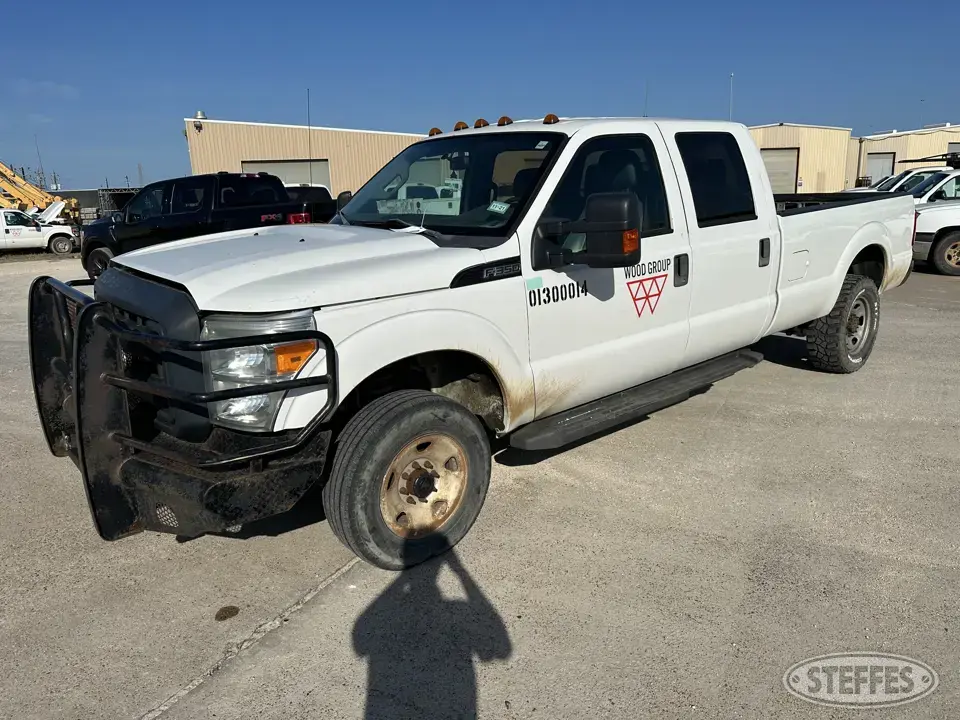 2012 Ford F350 XL 1 Ton Pickup