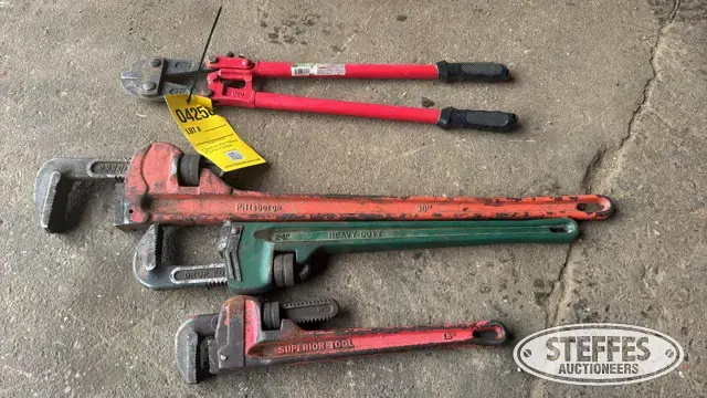 (3) Pipe wrenches, (1) bolt cutter