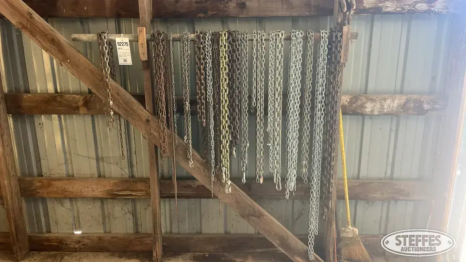 Rack of chains Farm Support Item