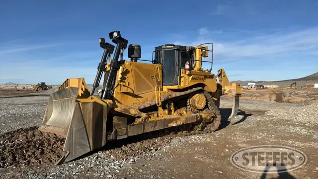 2014 CAT D8T