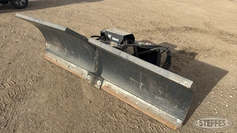 2011 Bobcat V-Blade 96 Skid Steer Blade