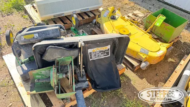 John Deere 318 lawn tractor parts