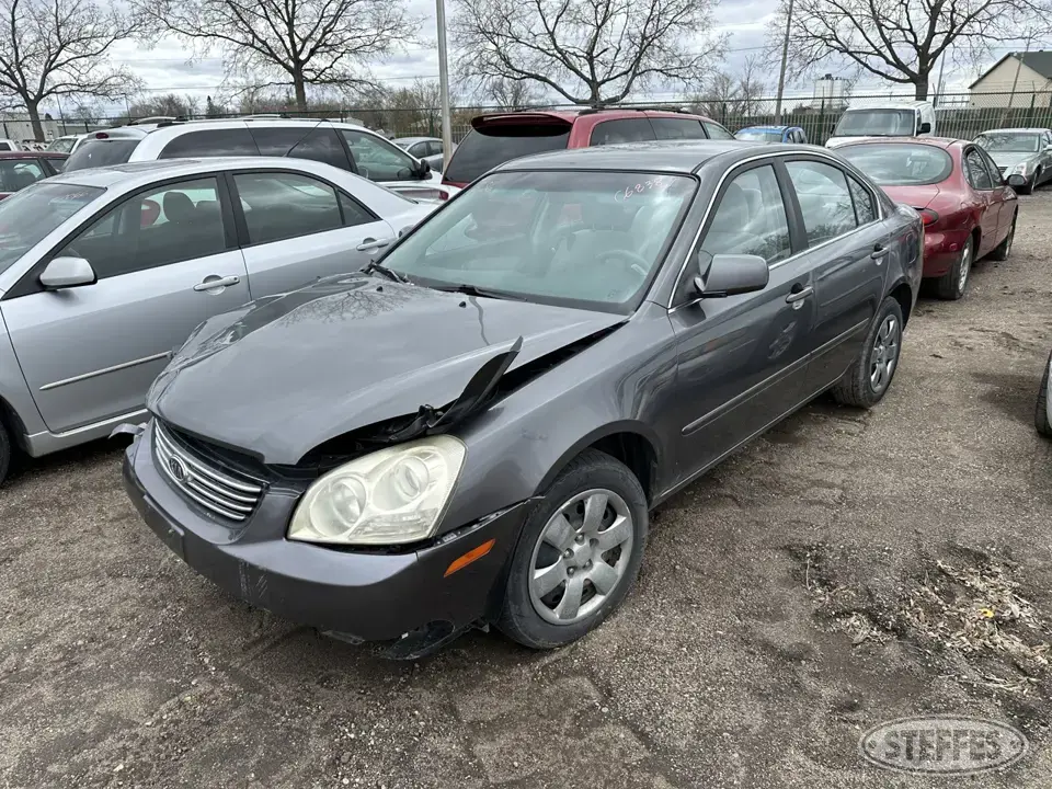 2006 Kia Optima LX Car