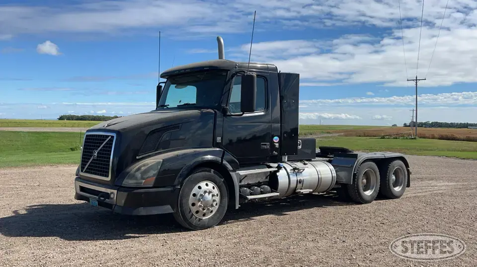 2011 Volvo VNL630 Conventional Truck without Sleeper