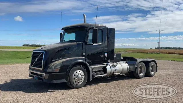 2011 Volvo VNL630