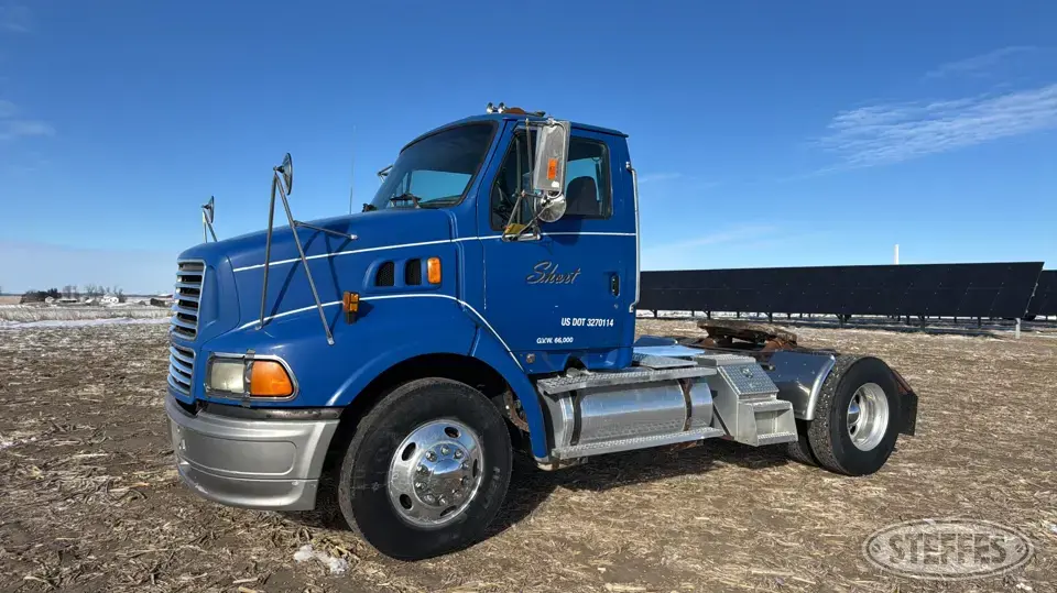 1998 Ford A9513 Conventional Truck without Sleeper