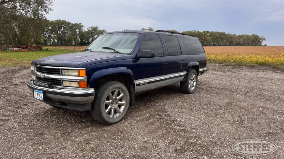 1997 Chevrolet Suburban SUV