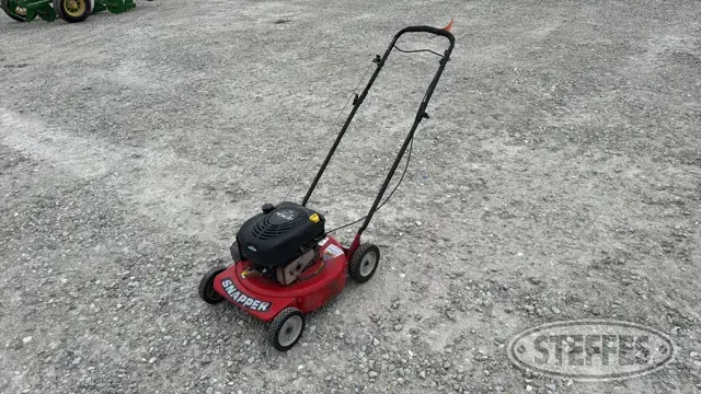 Snapper Quantum XRM