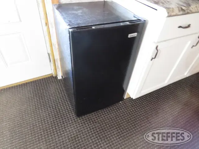 Igloo refrigerator