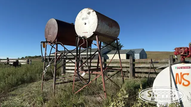 Silver 350 gal. horizontal fuel tank