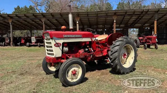 1960 International 340 Utility
