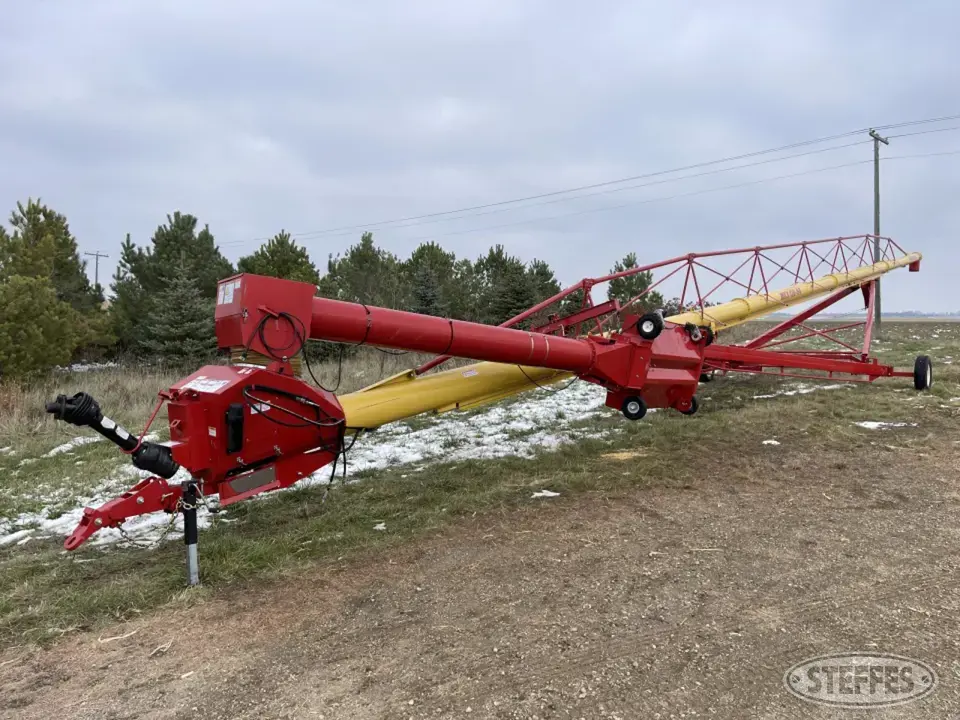 Westfield MKX 130-94 Swing Hopper Auger