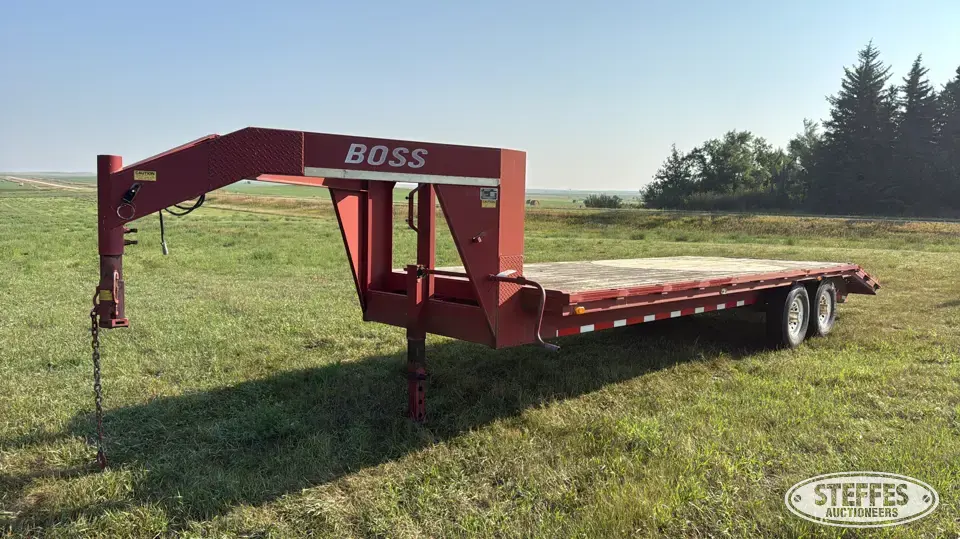 1996 Boss Trailers 820FBGN-4BT Flatbed Trailer