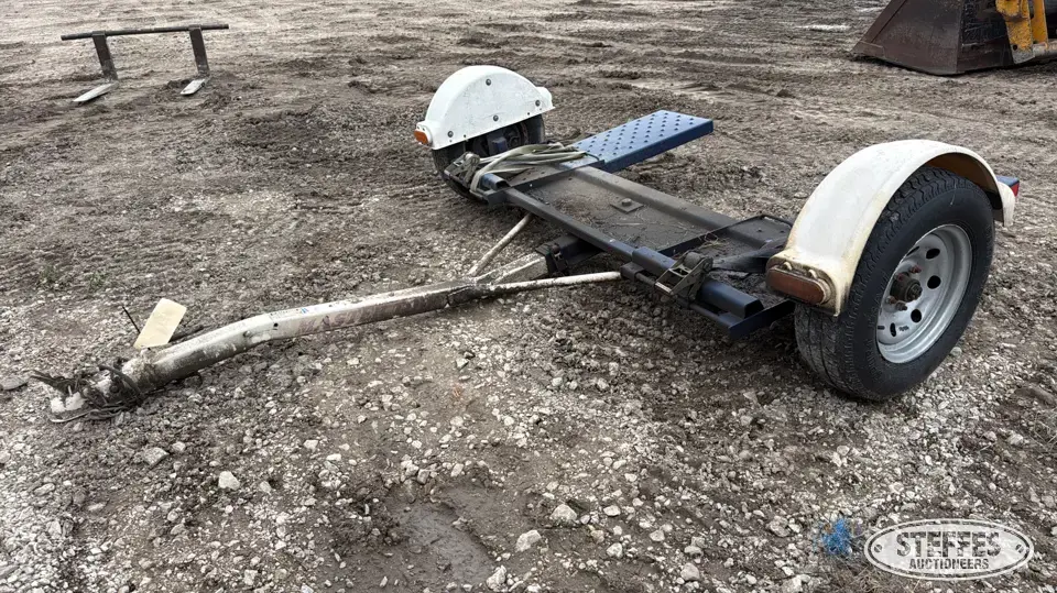 Master Tow car dolly