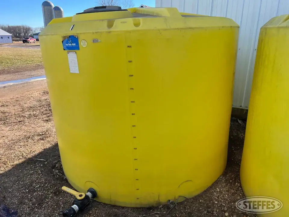 Ace Roto-Mold 1500 Poly Tank