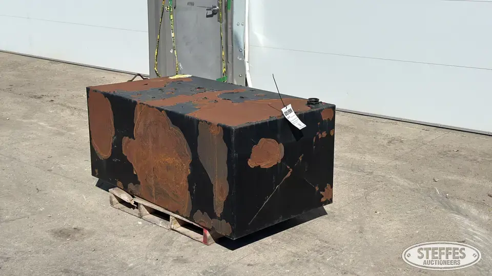 Bud's Service Products 200 gal. fuel transfer tank Fuel Tank