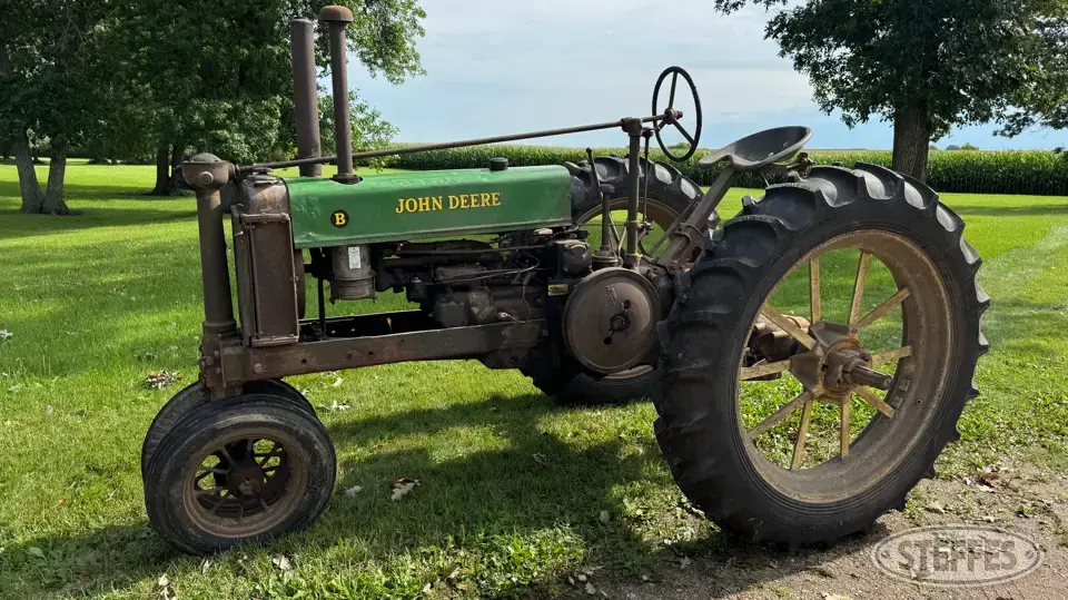 1936 John Deere B Collectible Tractor