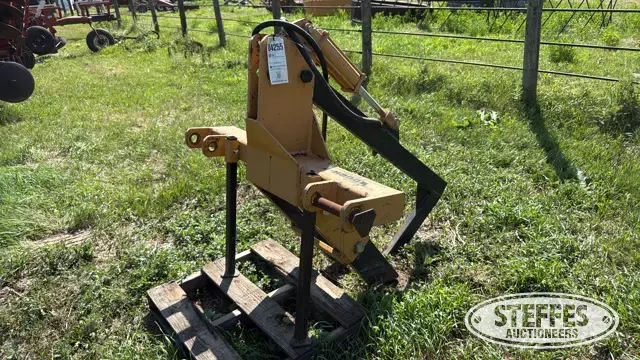 Tough-T hyd. rock picker