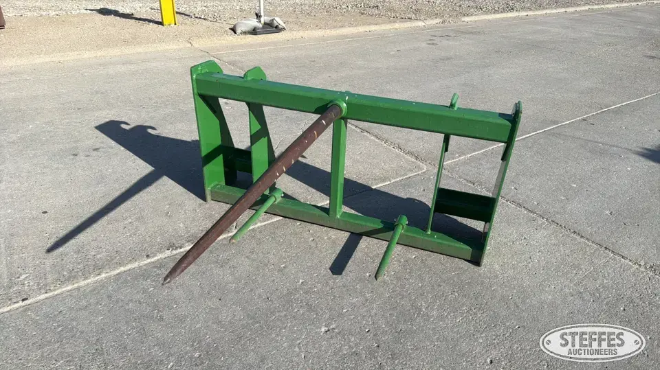 Frontier 3-tine bale spear Tractor Loaders and Attachment
