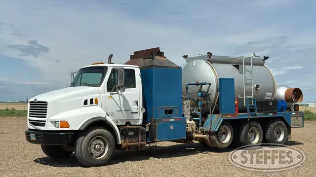 2000 Sterling L9500
