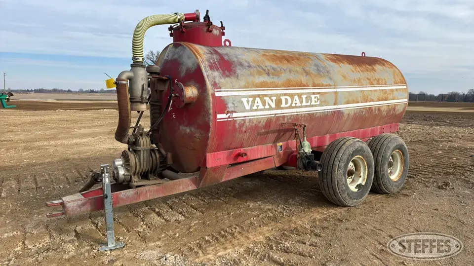 Van Dale Manure Tanker Manure Storage and Transportation Equipment