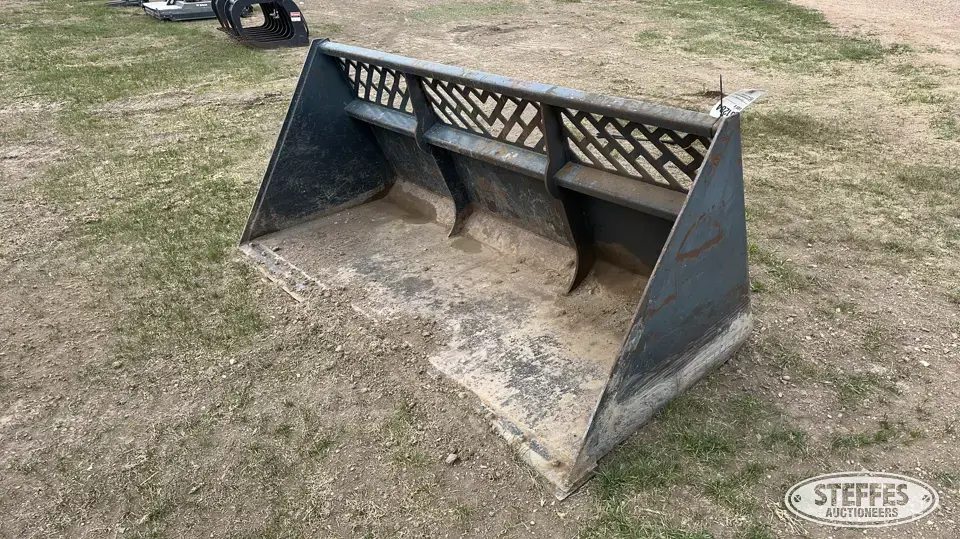 Virnig snow bucket Skid Steer Bucket
