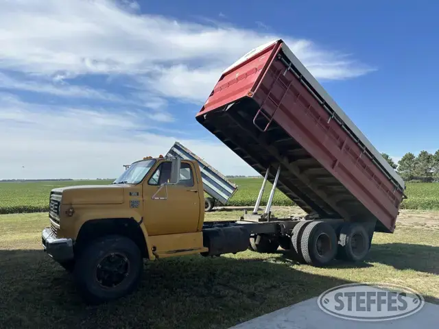 1977 Chevrolet C65