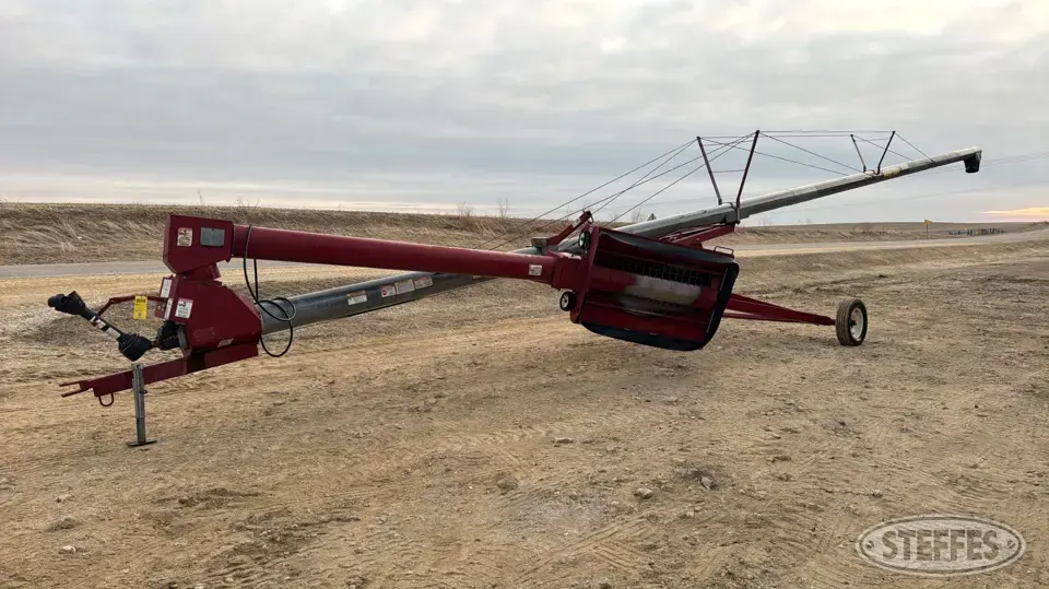 Hutchinson/Mayrath Swing Hopper Auger