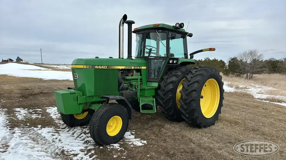 1982 John Deere 4440 2WD Tractor