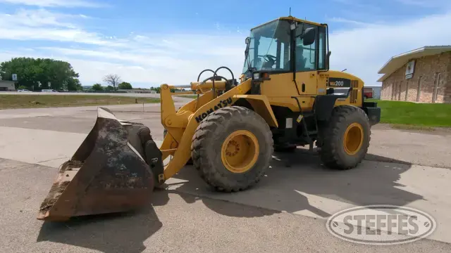 2014 Komatsu WA200-6