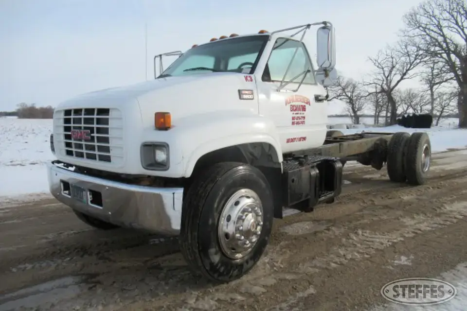 2000 GMC C6500 Specialty Truck