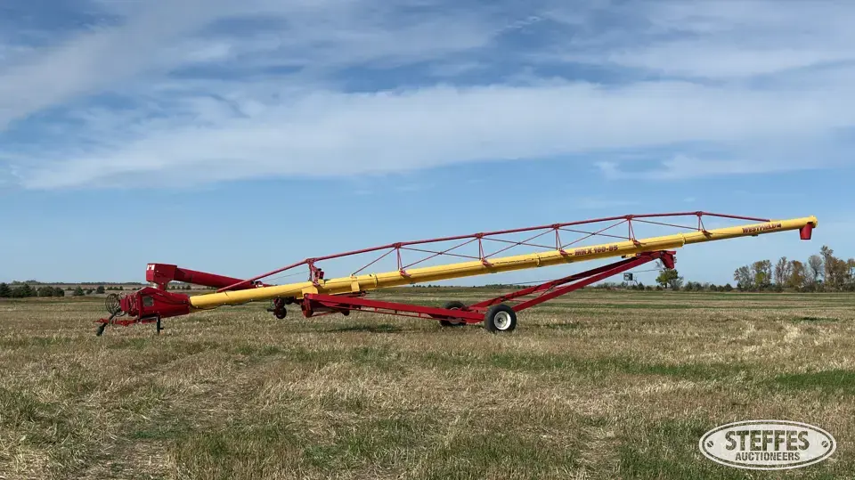 2016 Westfield MKX160-85 Swing Hopper Auger
