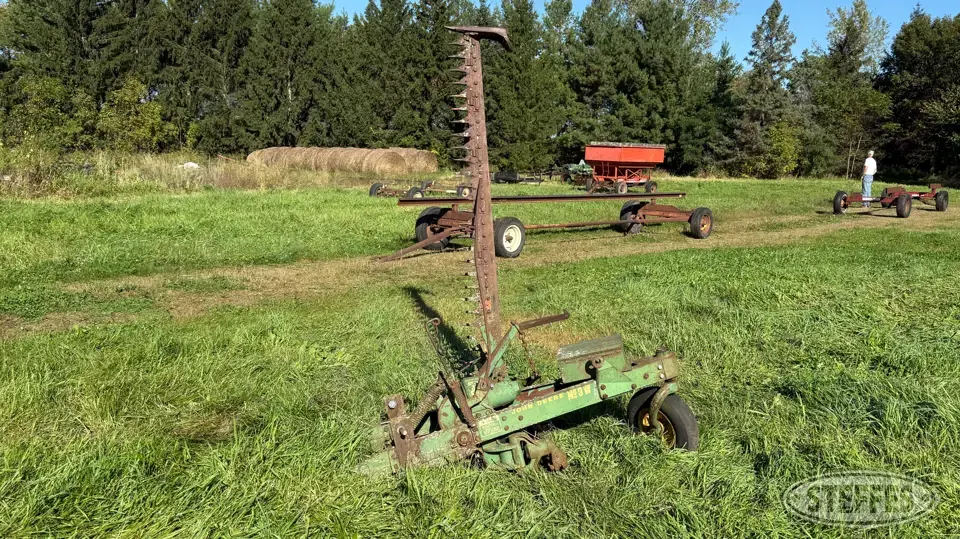 John Deere No. 8 W Sickle Mower
