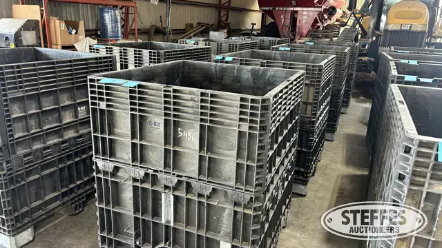 (4) Q-bit seed totes