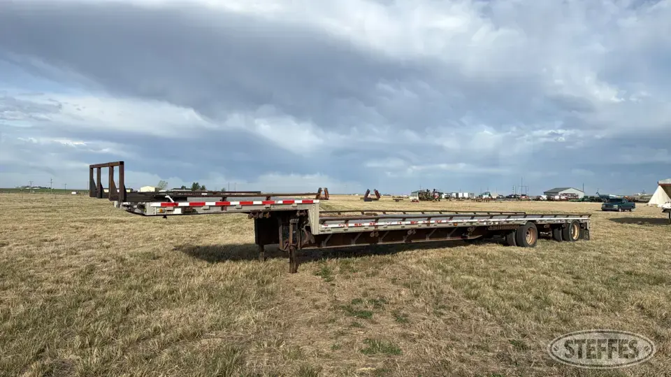 2006 Wilson CFD-900 Step Deck Trailer