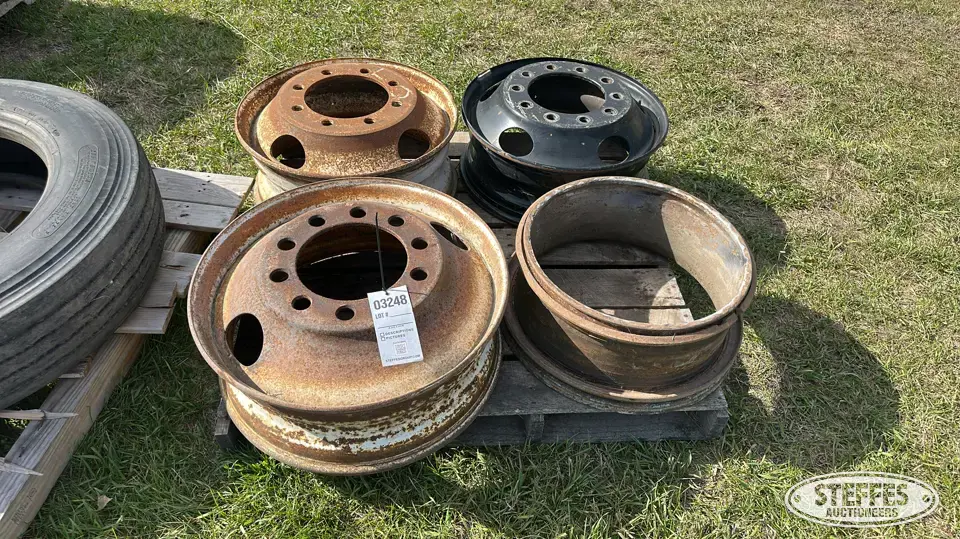 (4) Truck wheels Truck Tire