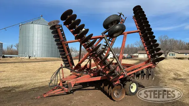 International 490