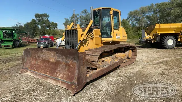 2004 John Deere 850C LGP