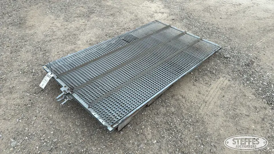 Case IH short tooth chaffer Ag Equipment Part