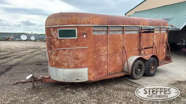 Hale tandem axle livestock trailer