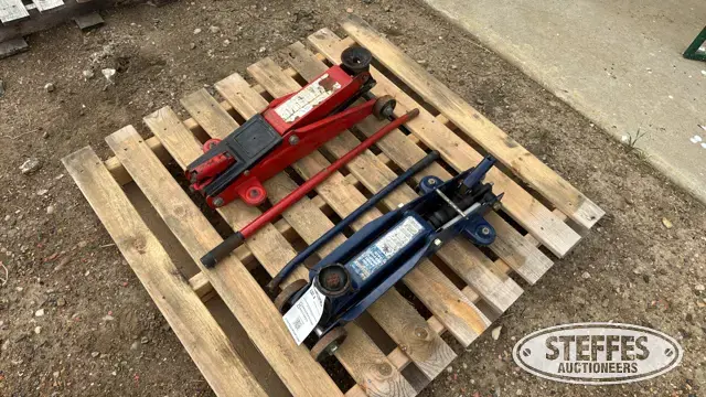 (2) Floor jacks