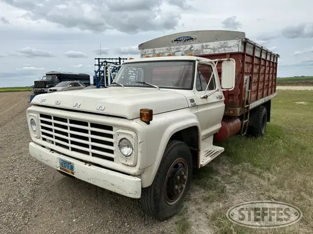 1976 Ford F600