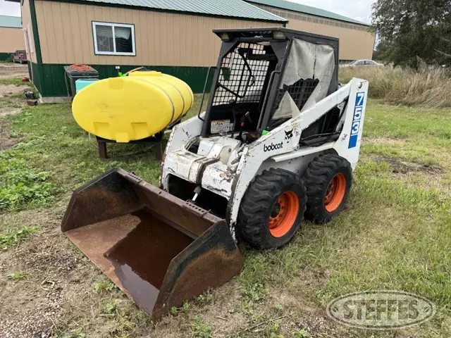 1990 Bobcat 753
