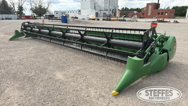 2009 John Deere 635F