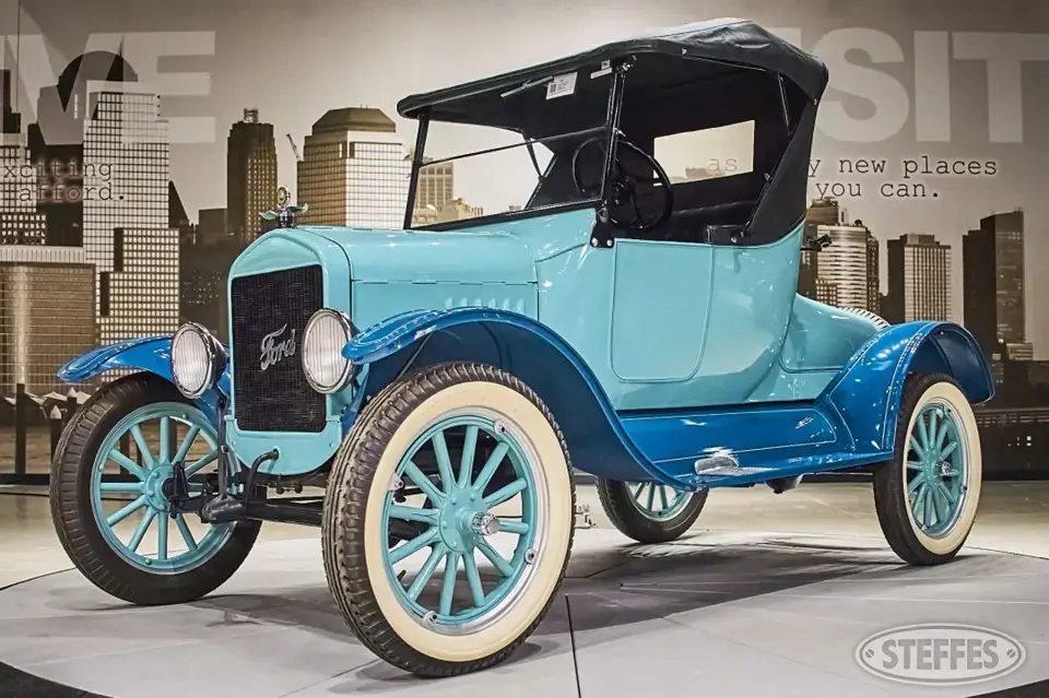 1924 Ford Model T Roadster Car